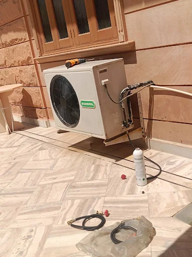 AMB-EY-AIR CONDITIONAR