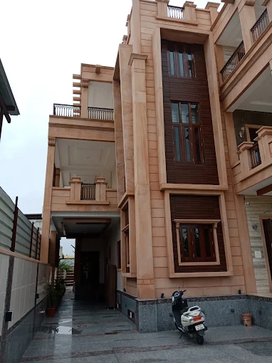 High Rise Architects & Interiors