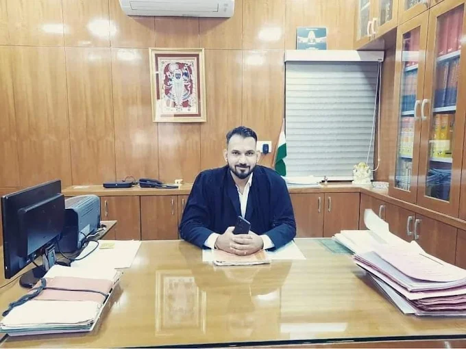 Advocate. Mukesh katariya