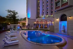 Hotel The Royal Plaza